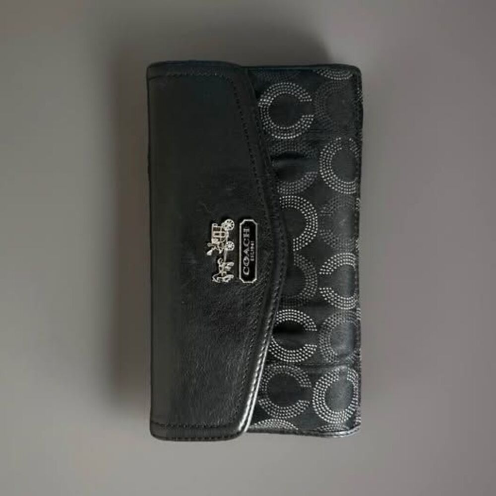 COACH Madison Op Art Wallet